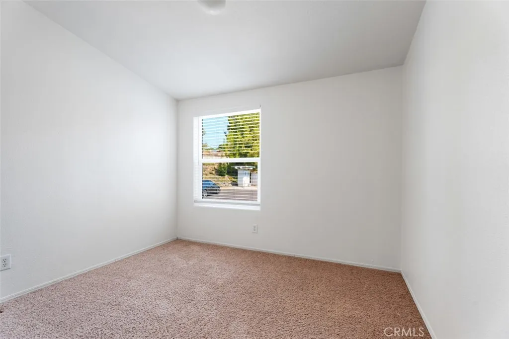 https://cdn.realtyfeed.com/cdn/127/306515348/42ce349f79d783e4480ae33a8f28b852.webp