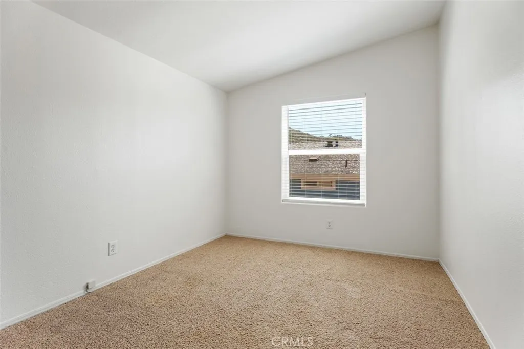 https://cdn.realtyfeed.com/cdn/127/306515348/5fa4f3dcc2d39ed37dcf2b9ce41a080e.webp