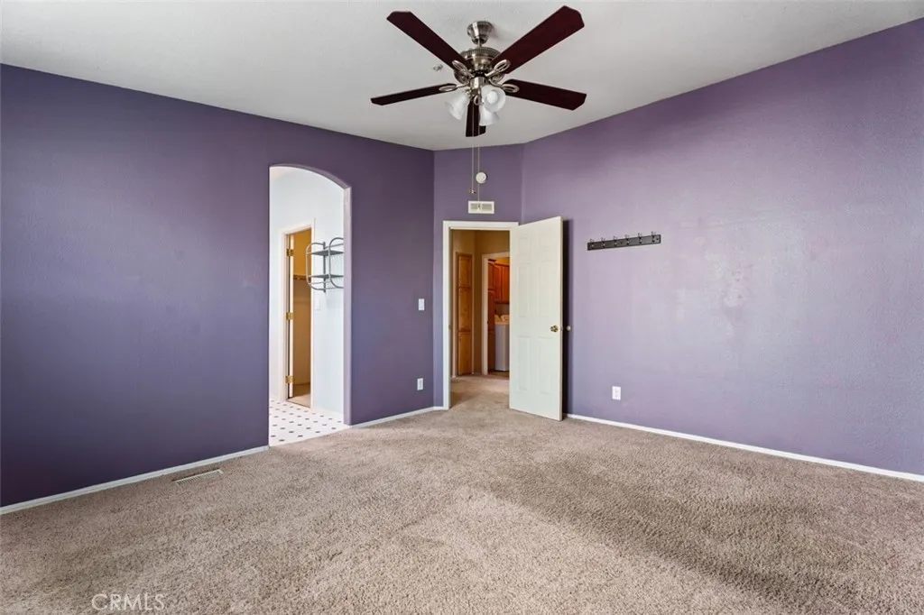https://cdn.realtyfeed.com/cdn/127/306515348/cc485c12b2853c93a244430d45aa34f1.webp