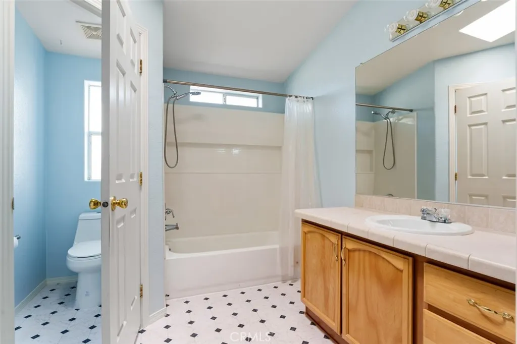 https://cdn.realtyfeed.com/cdn/127/306515348/e08d7464f266899846a0f8ee69455e08.webp