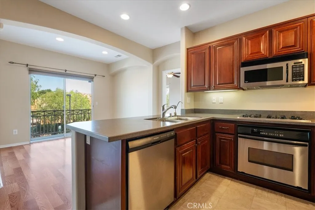 https://cdn.realtyfeed.com/cdn/127/306515356/a369ccb0d3b9f5f6a32d1f4f02cfd225.webp