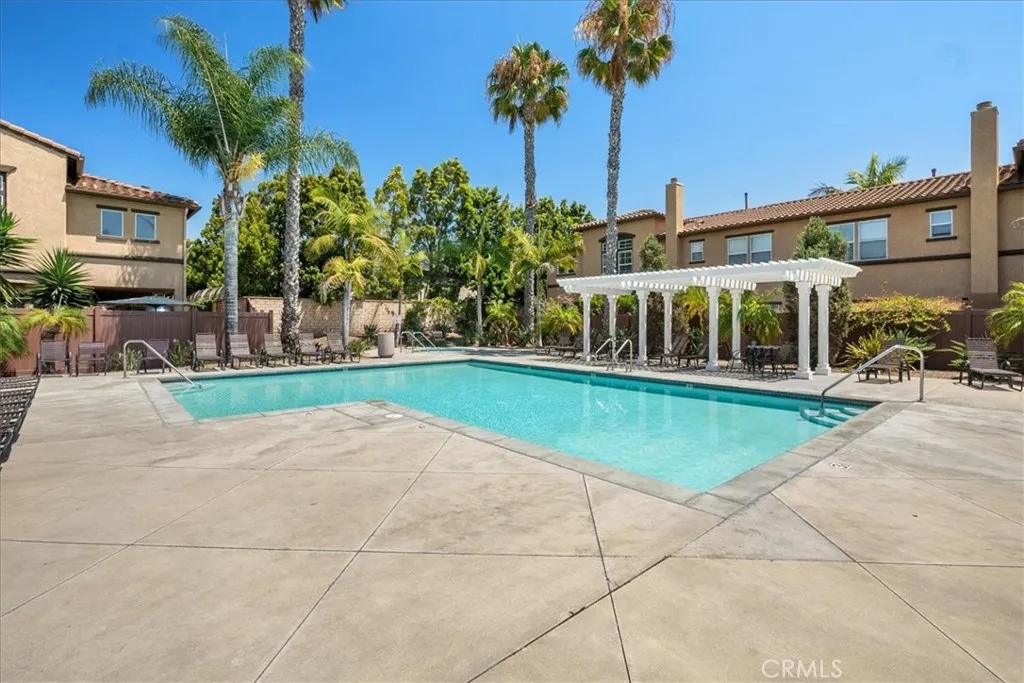 https://cdn.realtyfeed.com/cdn/127/306515356/e3df2f237e1c7a8bc81c3838dce59a13.webp