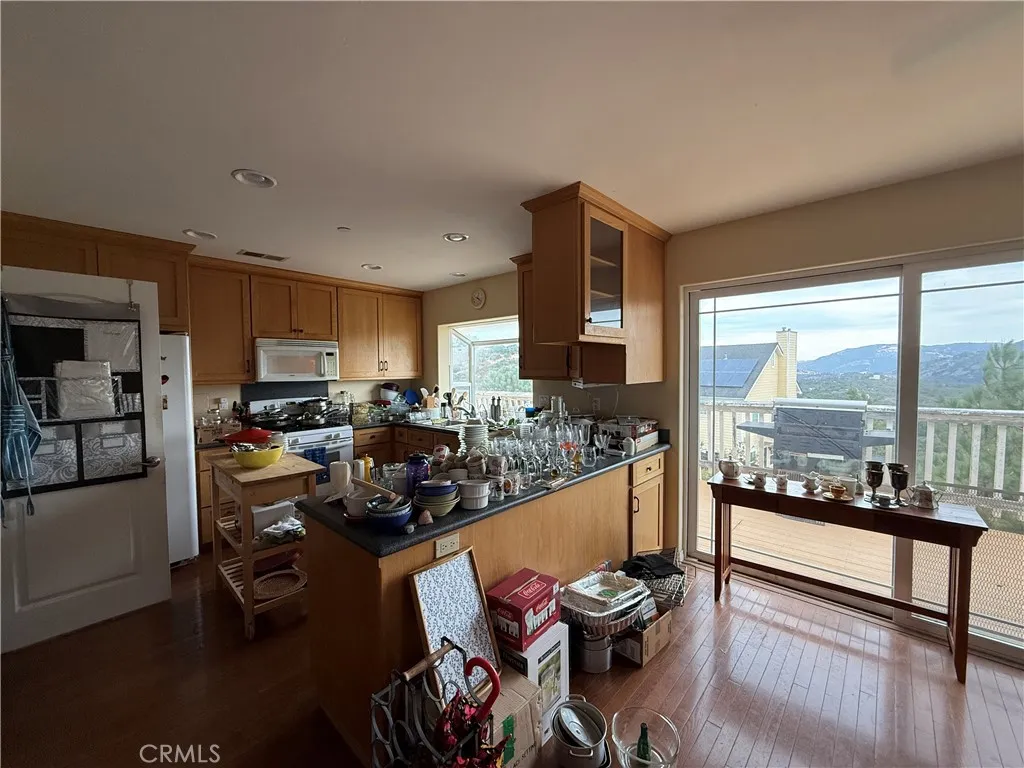 https://cdn.realtyfeed.com/cdn/127/306515361/706a92e5a48151f69993a1a3353ca3e7.webp
