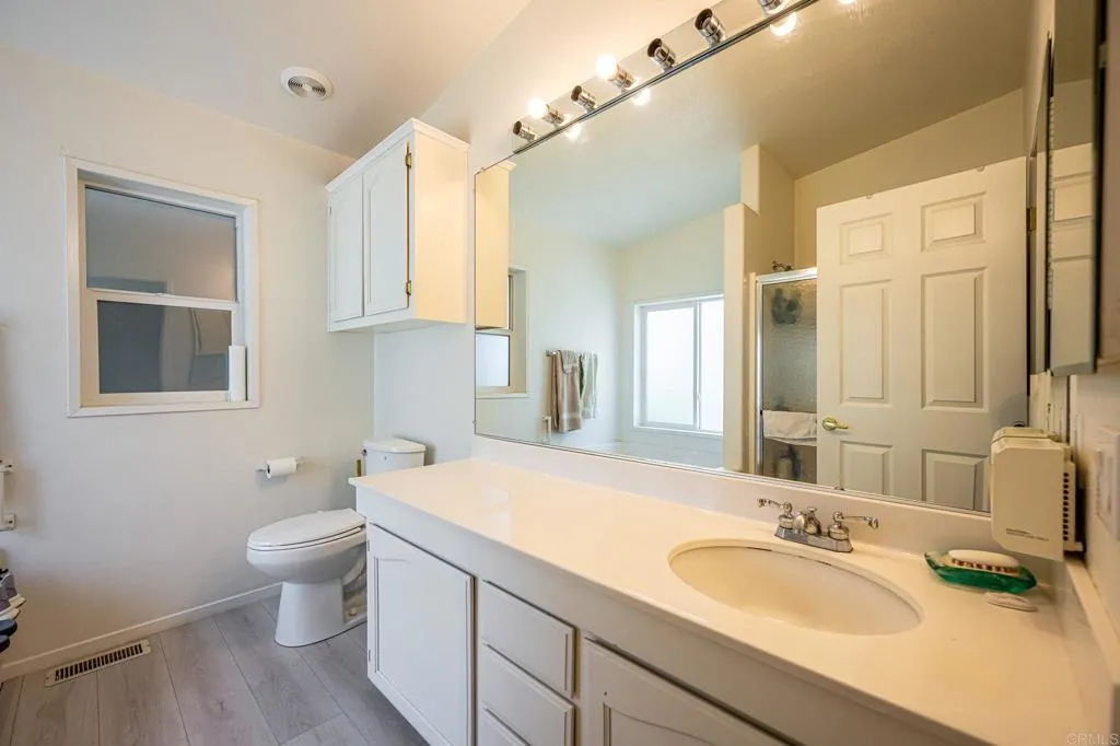 https://cdn.realtyfeed.com/cdn/127/306515481/e1cc6a097881335ff890244c7ab3957b.webp
