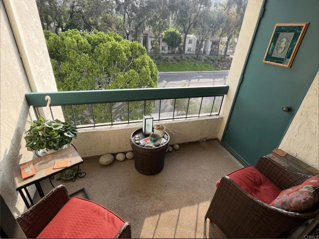 https://cdn.realtyfeed.com/cdn/127/306515492/7005c4518c130eeb7b0ef64840d224ee.webp