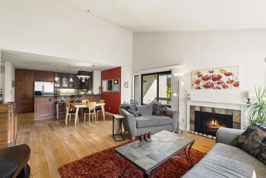 Photo #4: PTP2506078 Listing 