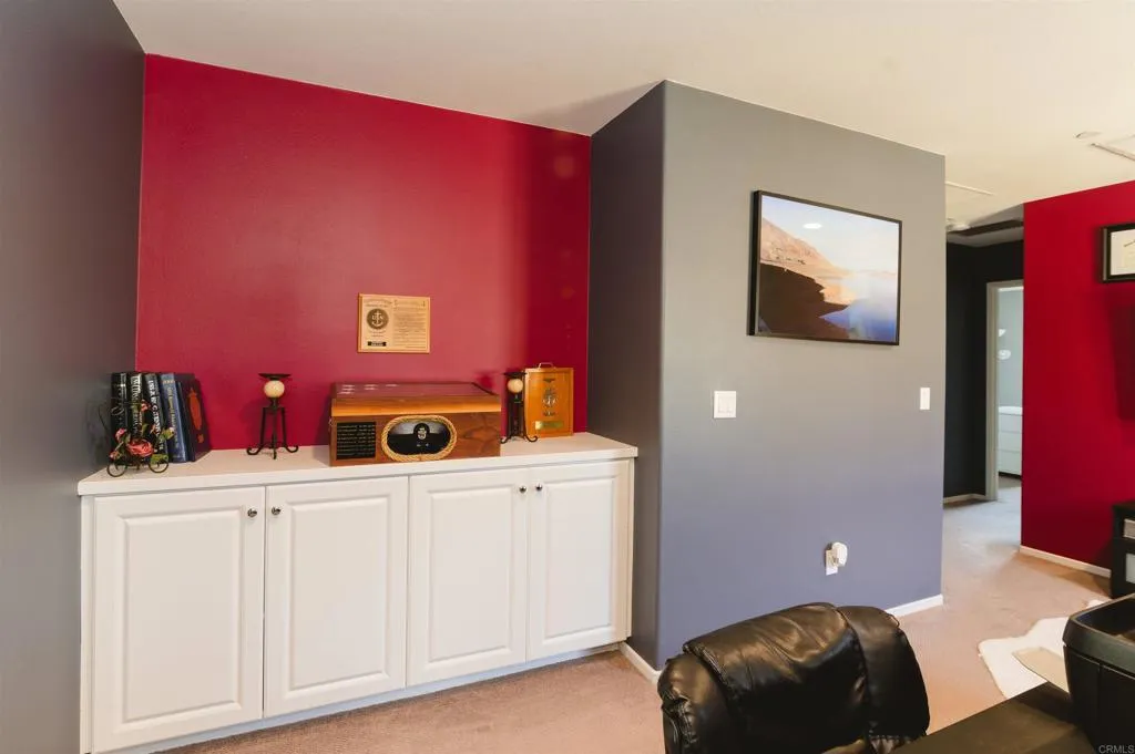 https://cdn.realtyfeed.com/cdn/127/306515540/16fc39264fd8fc81e83a950e02217af1.webp