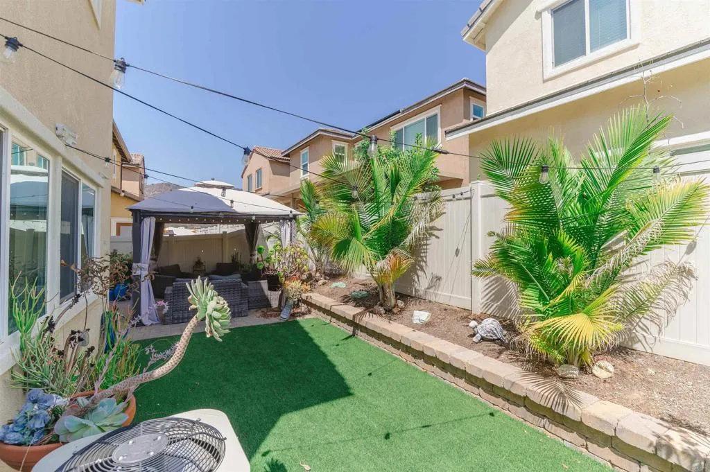 https://cdn.realtyfeed.com/cdn/127/306515540/28d7f440f6c7732c0c6543b76ad3438c.webp