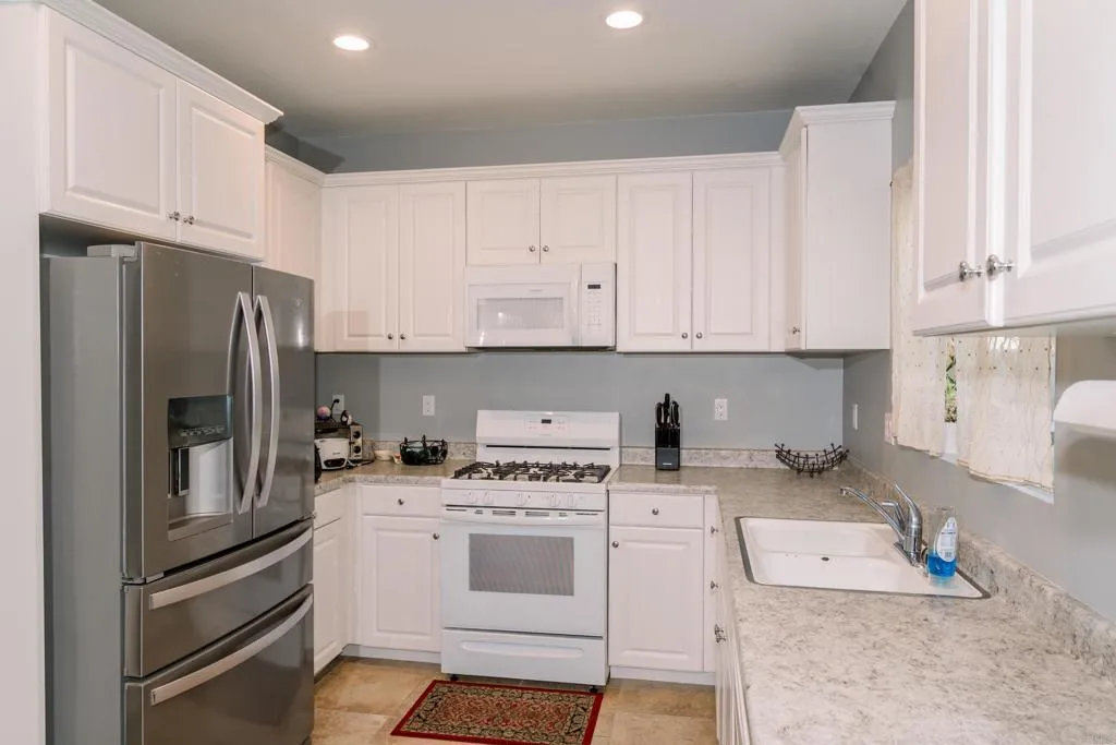 https://cdn.realtyfeed.com/cdn/127/306515540/524d4b6a6bb0b67d1fca55ea060393cc.webp