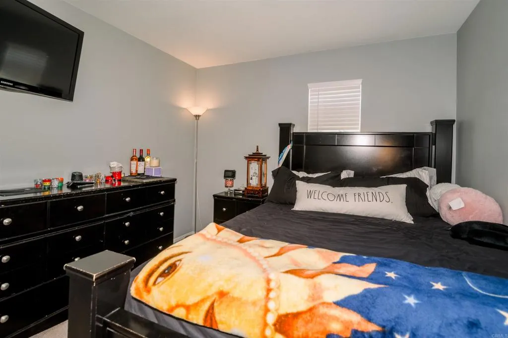 https://cdn.realtyfeed.com/cdn/127/306515540/650eca32560e1a8c9b694563d9b72ac0.webp