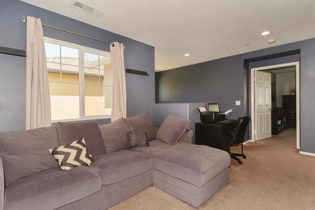 https://cdn.realtyfeed.com/cdn/127/306515540/f8b43664ed8df15c3665e09e35d83b5e.webp