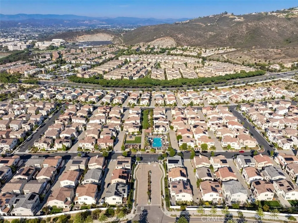 https://cdn.realtyfeed.com/cdn/127/306515545/07c9cc8d40e9644f1e35d3d6d38d007d.webp