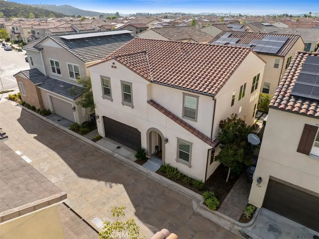 https://cdn.realtyfeed.com/cdn/127/306515545/611f2e6092b135671e864f5b833aae4c.webp