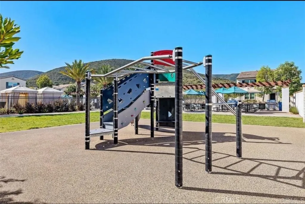 https://cdn.realtyfeed.com/cdn/127/306515545/ec2da6508c2d7f2bd46073c45c58991f.webp