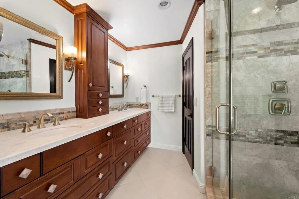 https://cdn.realtyfeed.com/cdn/127/306515563/2ad183704c18946d61a6da31b076e743.webp