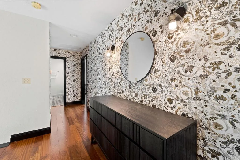 https://cdn.realtyfeed.com/cdn/127/306515563/6d3a69815f9cca80f8947b06bf6ff129.webp