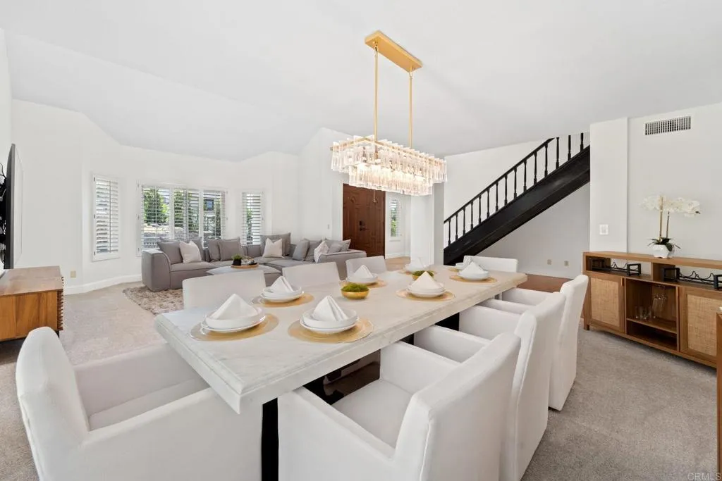 https://cdn.realtyfeed.com/cdn/127/306515563/b0fd160e40f7bb4fa76a822673a094e4.webp