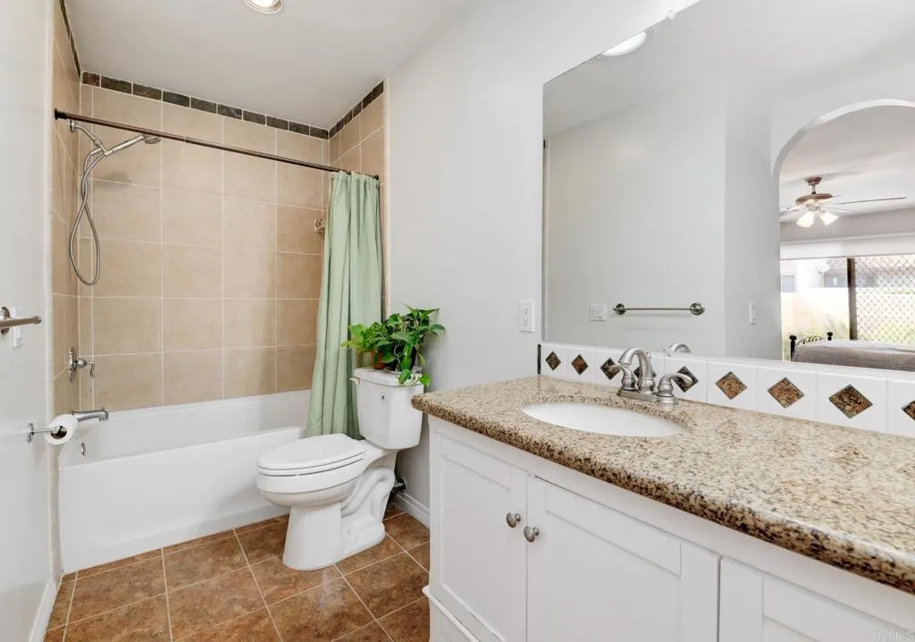https://cdn.realtyfeed.com/cdn/127/306515631/4e42269001851b4f2ff874abb6d94574.webp