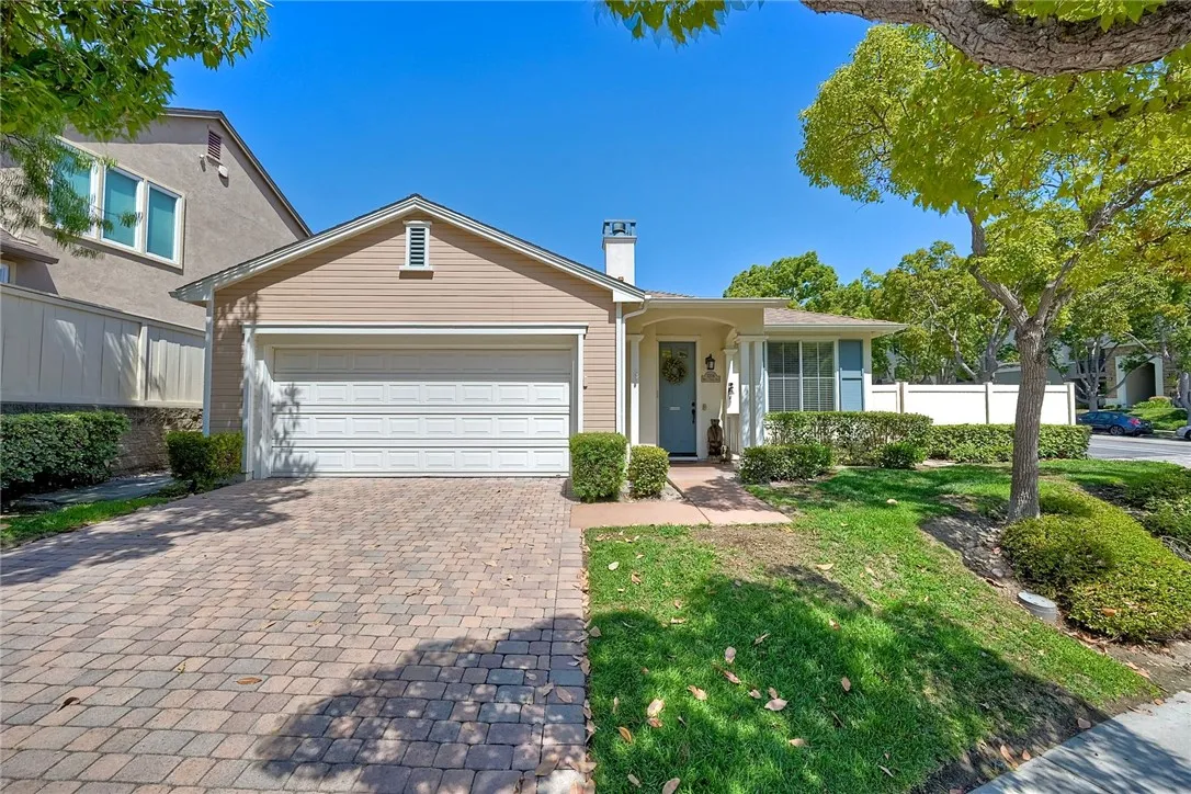 Photo #3: SB25180541 Listing 