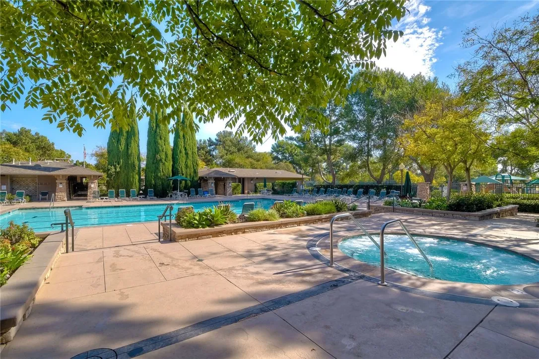Photo #37: SB25180541 Listing: Photo #37