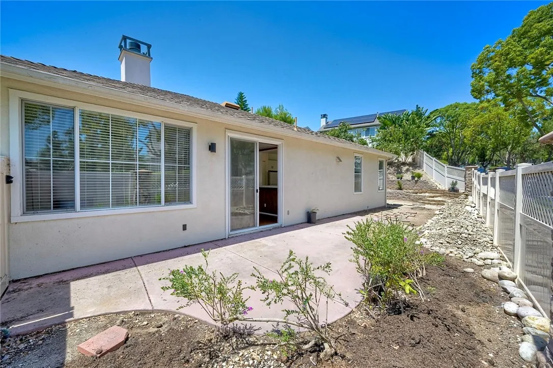 Photo #27: SB25180541 Listing: Photo #27