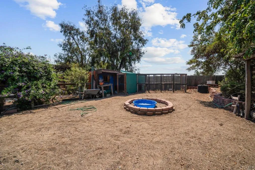 https://cdn.realtyfeed.com/cdn/127/306515766/1642342399776d1ed2454833646017e9.webp