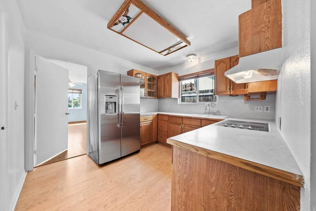 https://cdn.realtyfeed.com/cdn/127/306515766/34c3be932be7fb56c846d9bff41b94c1.webp