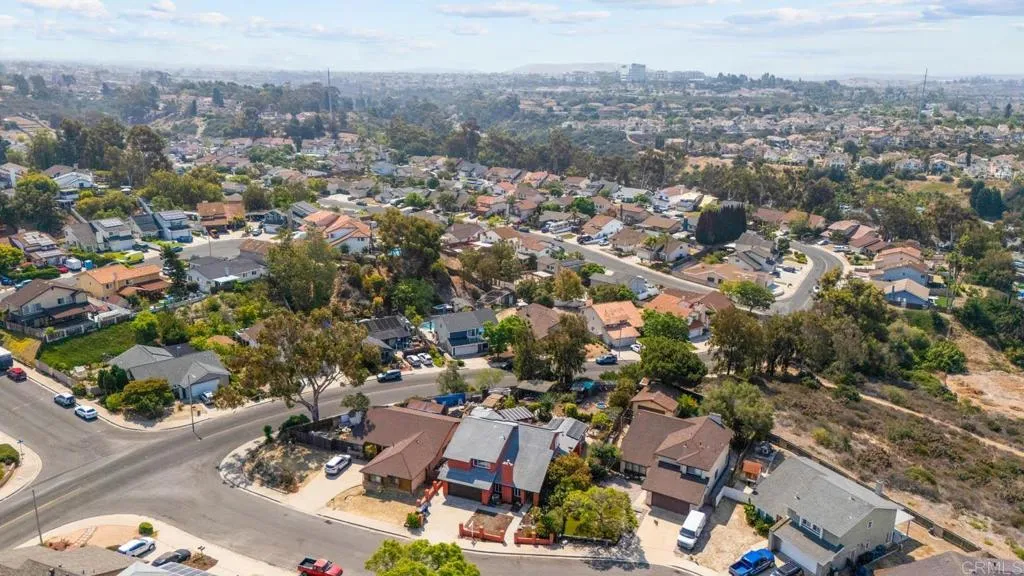 https://cdn.realtyfeed.com/cdn/127/306515766/b5b2bd9a06ddba28babab5bb01f5f38a.webp