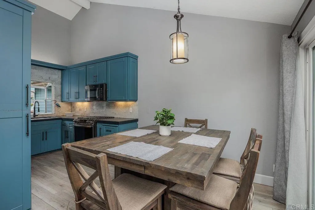 https://cdn.realtyfeed.com/cdn/127/306515768/316ed1db5aaf40b6913319f1e2497dd3.webp