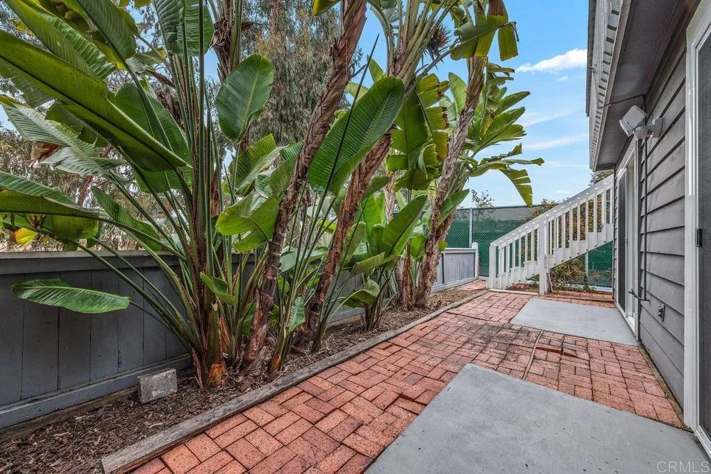 https://cdn.realtyfeed.com/cdn/127/306515768/33feb8209f7c48cb9f5d9f8bed484aac.webp