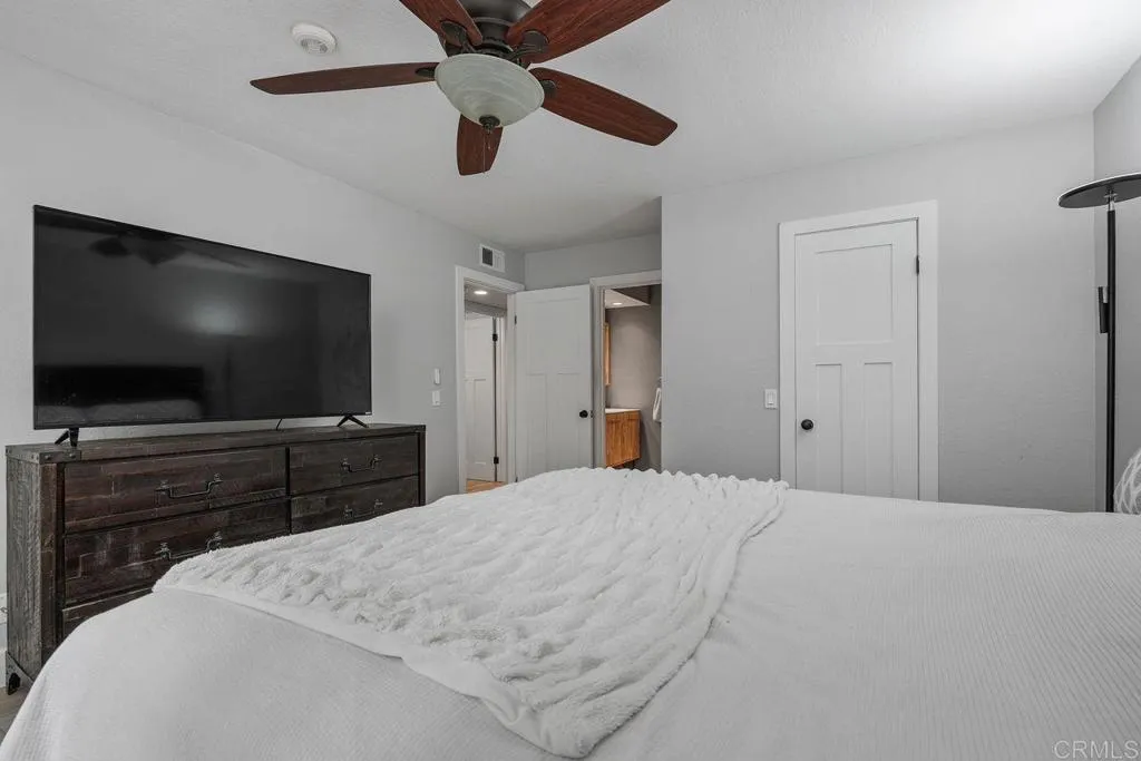 https://cdn.realtyfeed.com/cdn/127/306515768/a61973859dbe586605a6863912434f09.webp