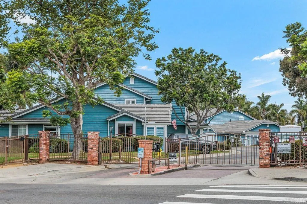 https://cdn.realtyfeed.com/cdn/127/306515768/ce8dad5a8d9f16f918218e23aec0f38c.webp