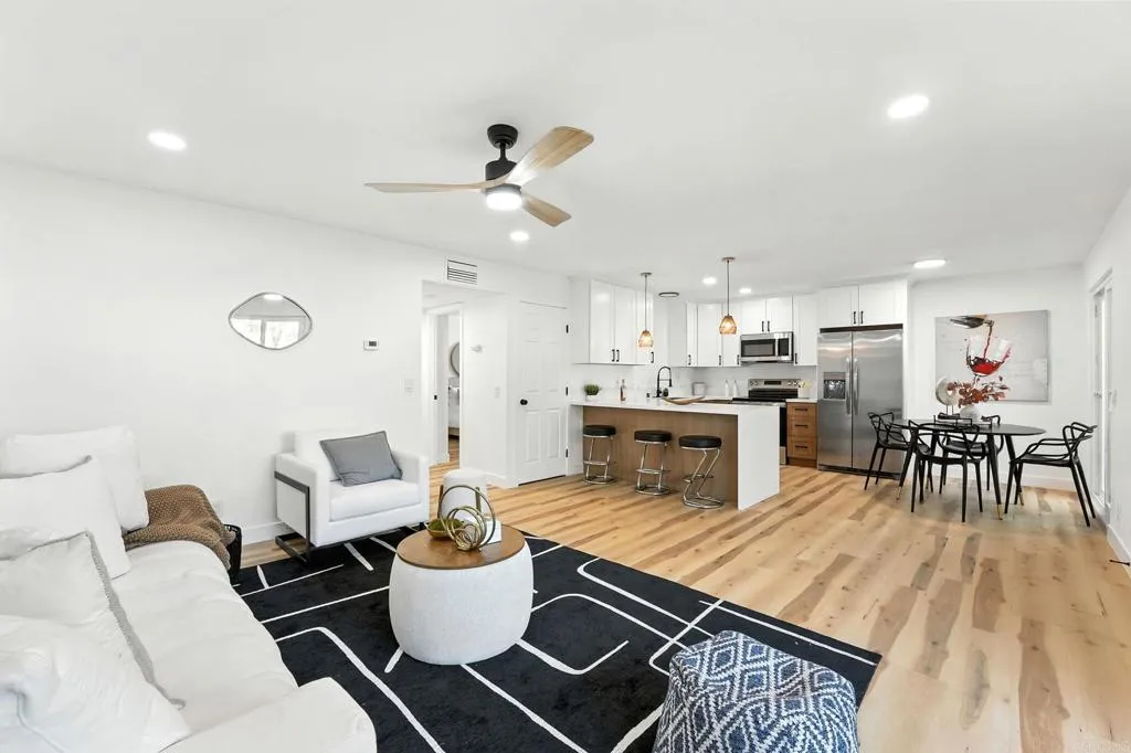 Photo #2: PTP2506104 Listing 