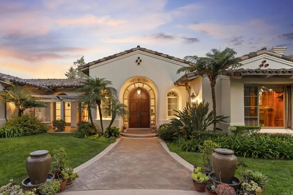 https://cdn.realtyfeed.com/cdn/127/306515966/370bea13e363cfb21ceee428791e9ee6.webp