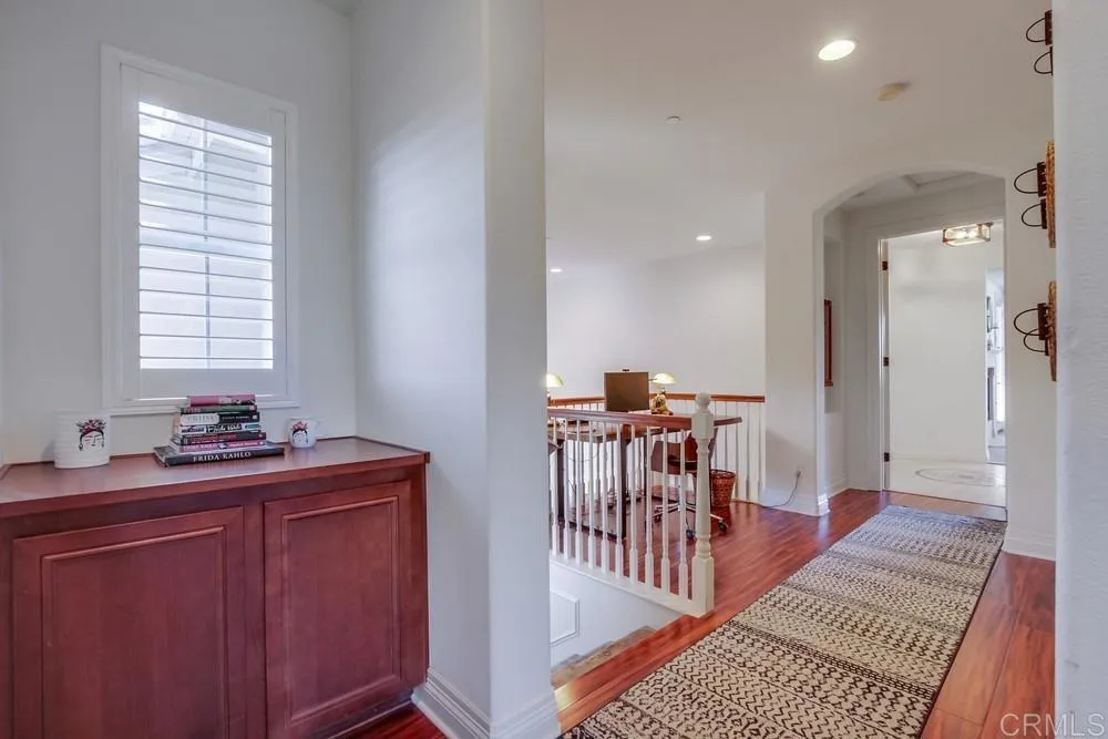 https://cdn.realtyfeed.com/cdn/127/306516180/77e15a7937089214e7d5f1180ee4d8e0.webp