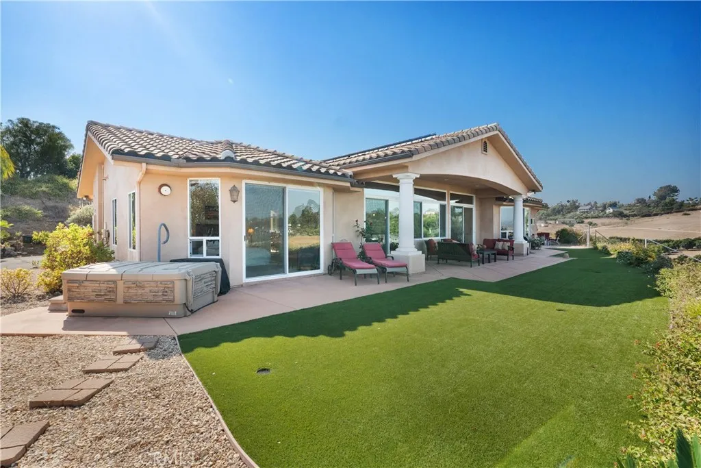 https://cdn.realtyfeed.com/cdn/127/306516204/14e0ca9f408f885fa50aa49833489f2b.webp