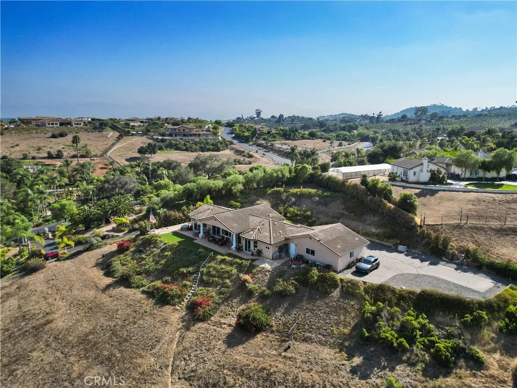 https://cdn.realtyfeed.com/cdn/127/306516204/6d80b375e8fd35530a837c17eb965a21.webp
