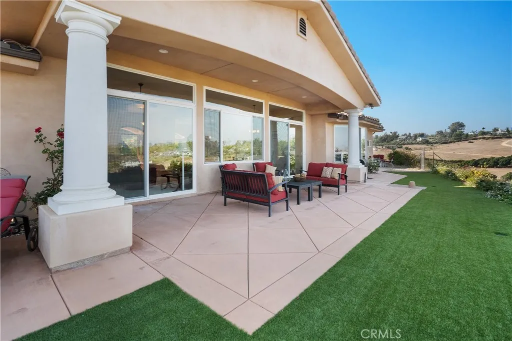 https://cdn.realtyfeed.com/cdn/127/306516204/75529aa7aa0dd40ce9cbb0dd2bf23473.webp
