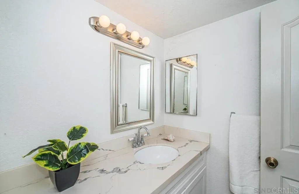 Photo #23: PTP2506109 Listing: Photo #23