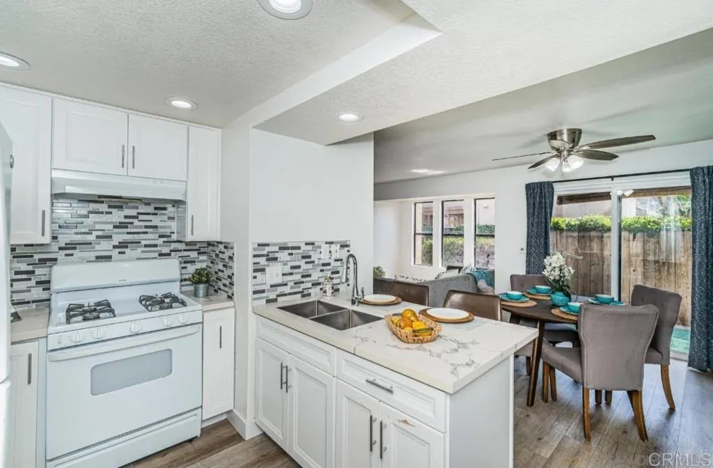 Photo #13: PTP2506109 Listing: Photo #13