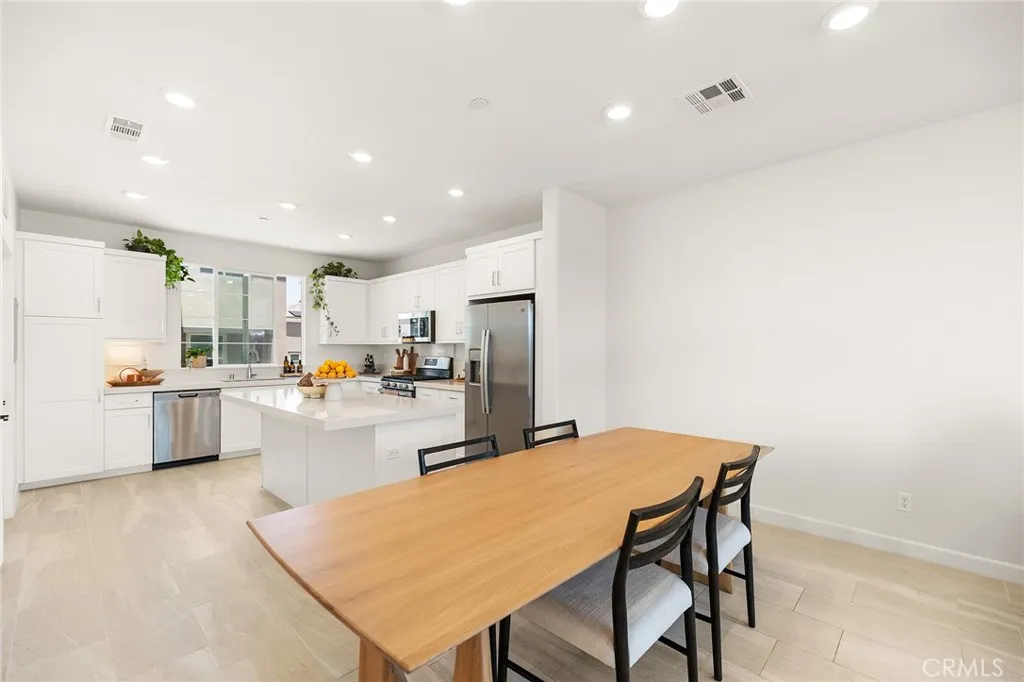 Photo #14: SW25181473 Listing: Photo #14