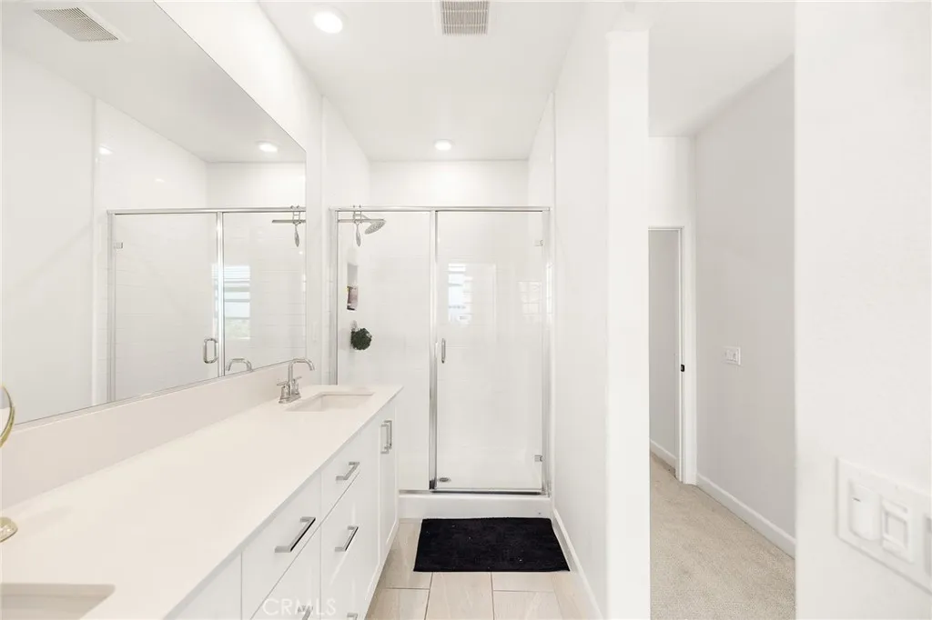 Photo #27: SW25181473 Listing: Photo #27