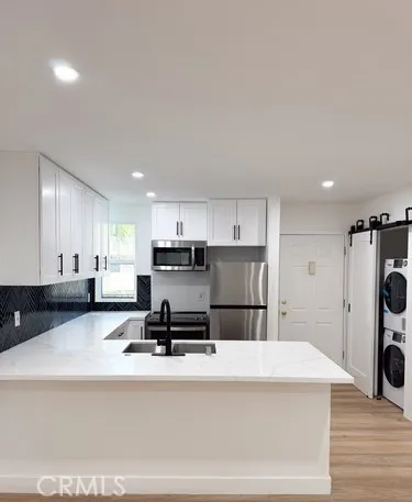 17000 Burbank Boulevard Unit 202, Encino, CA 91316 - Main photo, Encino, CA