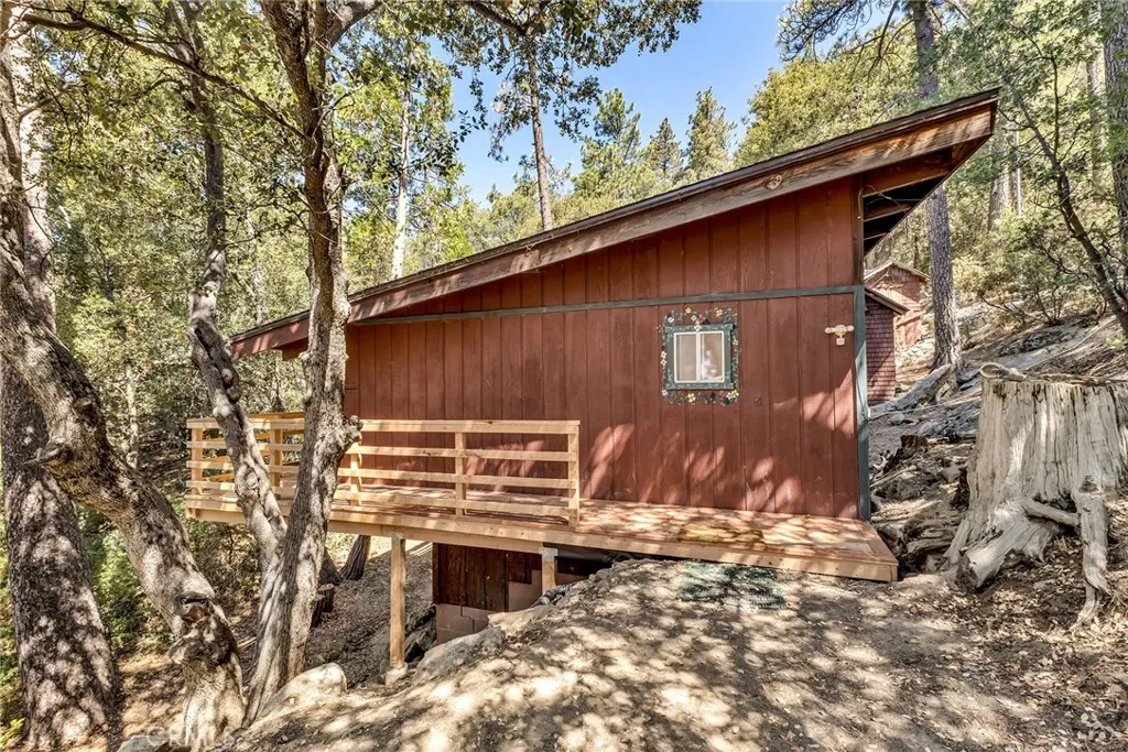 25405 Point Of Rocks Drive, Idyllwild, CA 92549 - Photo 4 of 62, Idyllwild, CA