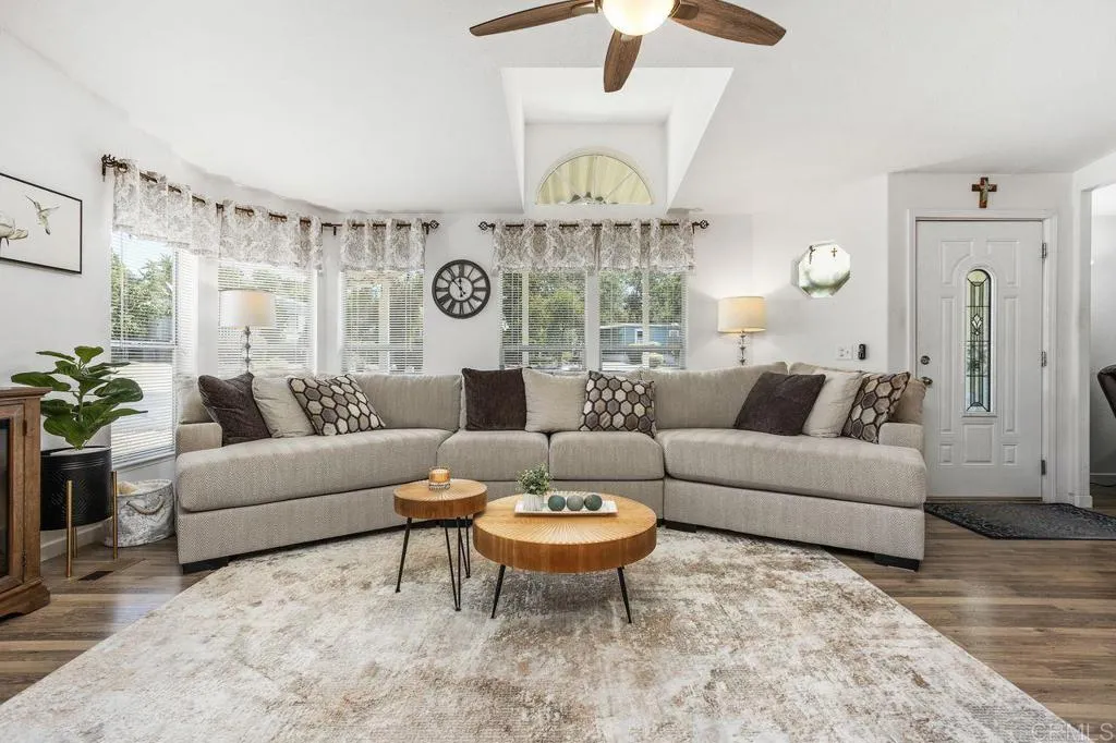 https://cdn.realtyfeed.com/cdn/127/306516458/10a32f167c2eb75497a1043e92f52fcb.webp