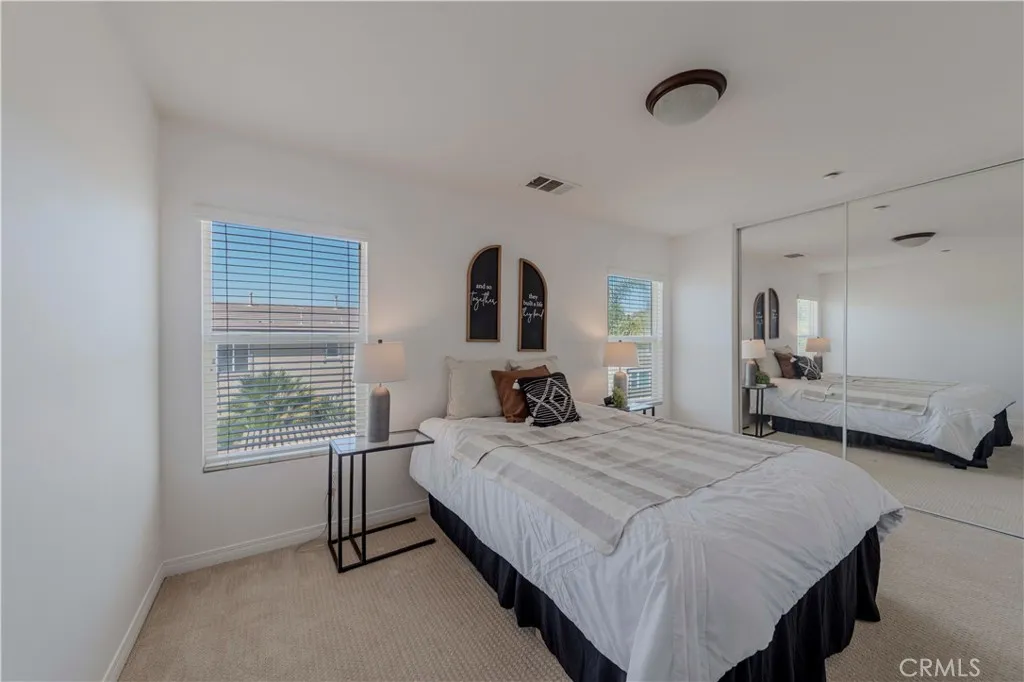 https://cdn.realtyfeed.com/cdn/127/306516488/07c68671bc5b64afe26b4ecf4d4f2d68.webp