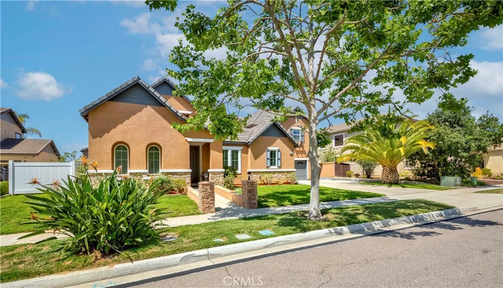 https://cdn.realtyfeed.com/cdn/127/306516488/097f56cb451e318a5c41a49d36e2cd25.webp