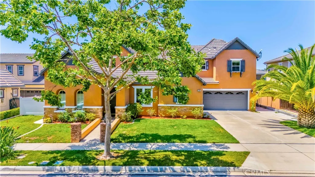 https://cdn.realtyfeed.com/cdn/127/306516488/0f12db2746dff6206f88d7e1fb63ffaf.webp