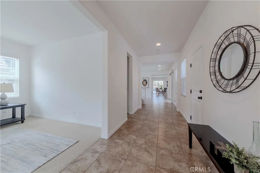 https://cdn.realtyfeed.com/cdn/127/306516488/2789d26e11e33daaf181e5288ef85b07.webp