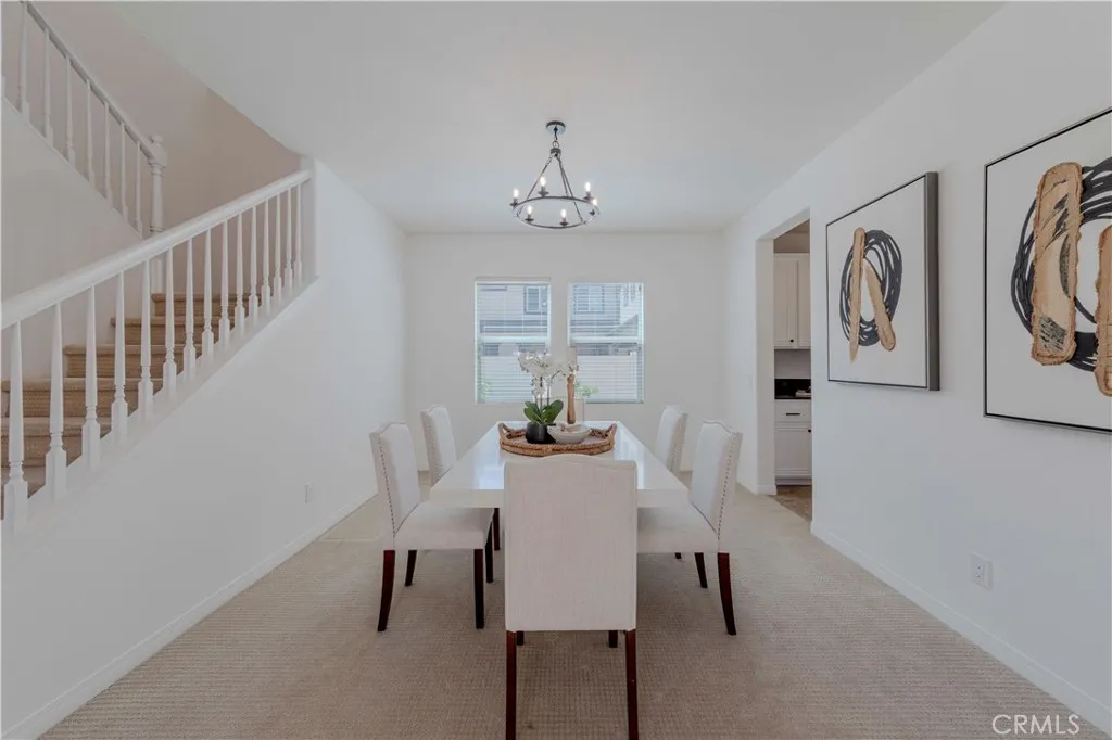 https://cdn.realtyfeed.com/cdn/127/306516488/967fae401bde70ba6bc4e270067d3a8d.webp
